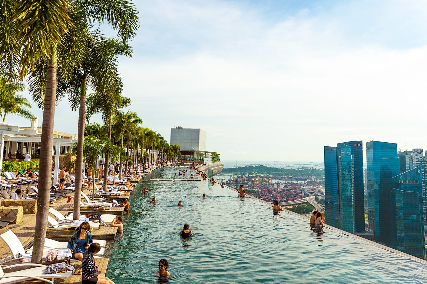 Marina Bay Sands rooftop pool
